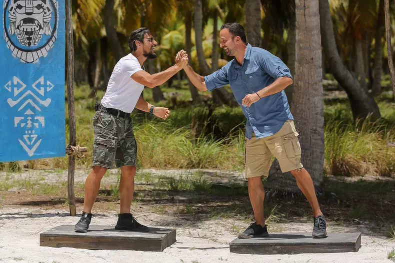 ce-se-intampla-cu-echipa-de-filmare-de-la-survivor-romania-si-unde-dorm-cameramanii-5