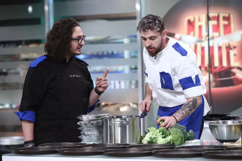 cine-este-iubita-lui-stefan-borleanu-de-la-chefi-la-cutite-7-Copy