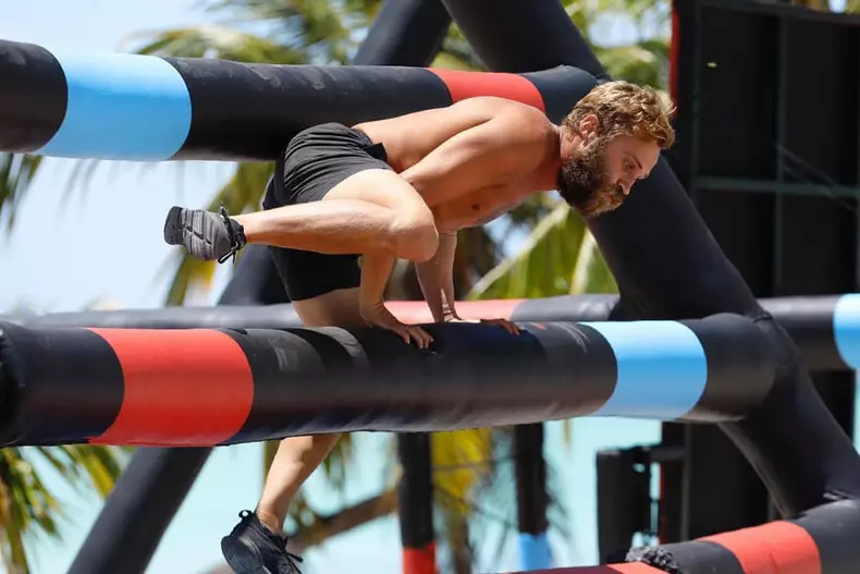 cosmin-stanciu-a-fost-eliminat-de-la-survivor-zanni-reactie-emotionanta-7