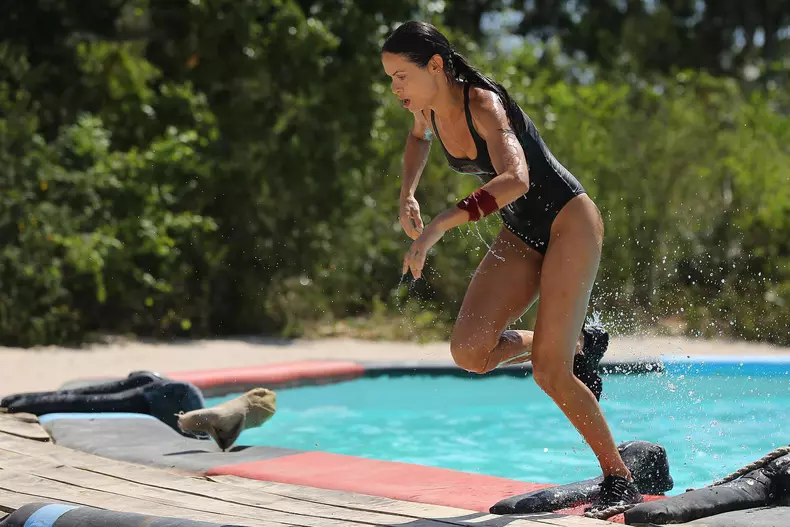 Pe-cine-a-pus-ochii-Irisha-de-la-Survivor-Romania-2021