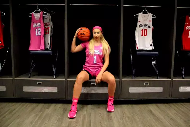 anamaria-prodan-cadou-sarah-dumitrescu-2