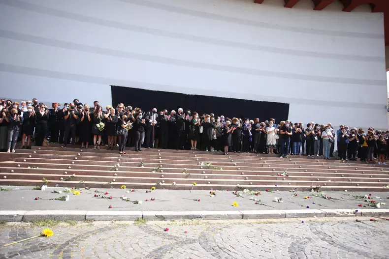 WhatsApp-Image-2021-09-10-at-12.37.34