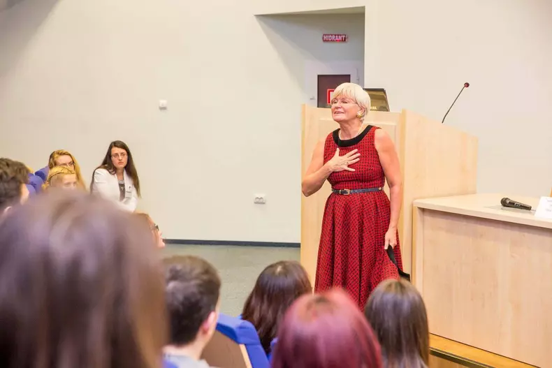 Monica-Tatoiu-Clotilde-Armand5