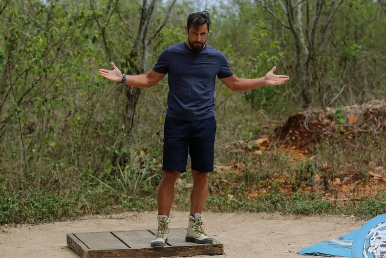 Daniel Pavel, prezentator Survivor