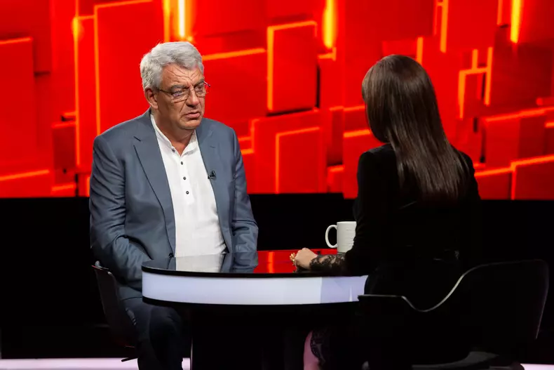 mihai-tudose-la-40-de-intrebari-cu-denise-rifai-2