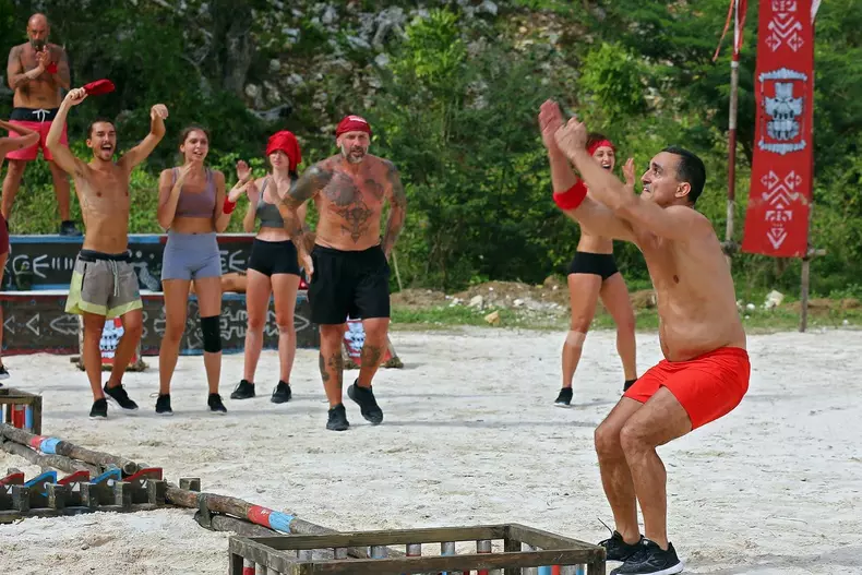 273627494_496718621809934_3943323849770276424_n