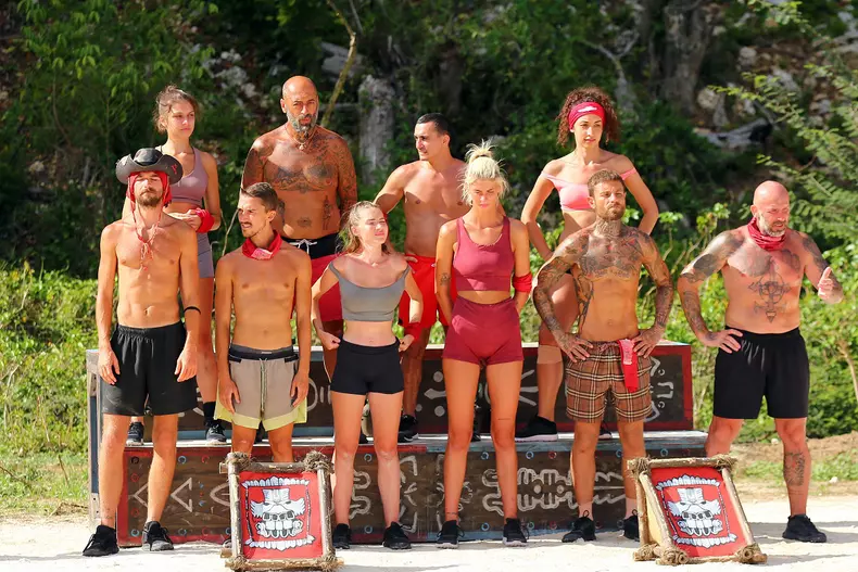 Alexandru-Nedelcu-Laura-Giurcanu-Survivor-1-2