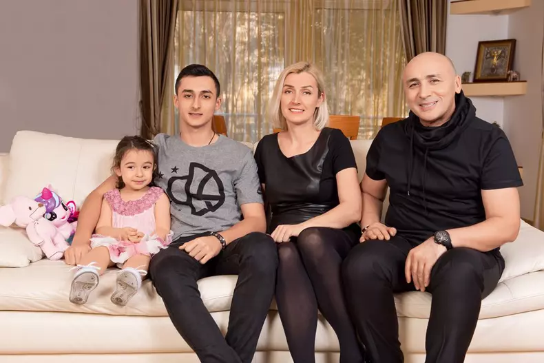 marcel_si_sotia_de_la_ok_magazine