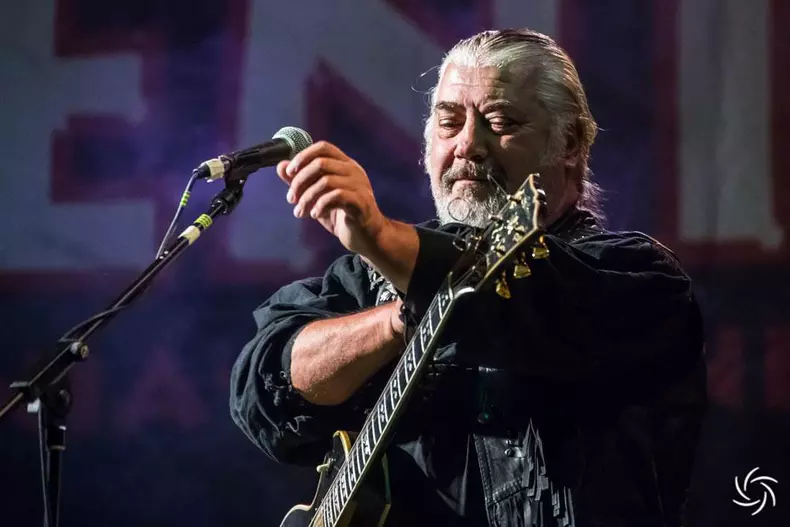 14500694_876688419099644_7864369200055378377_o