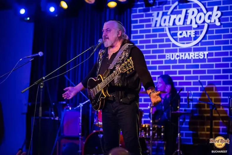 14570252_900916610010158_5340238331172942104_n