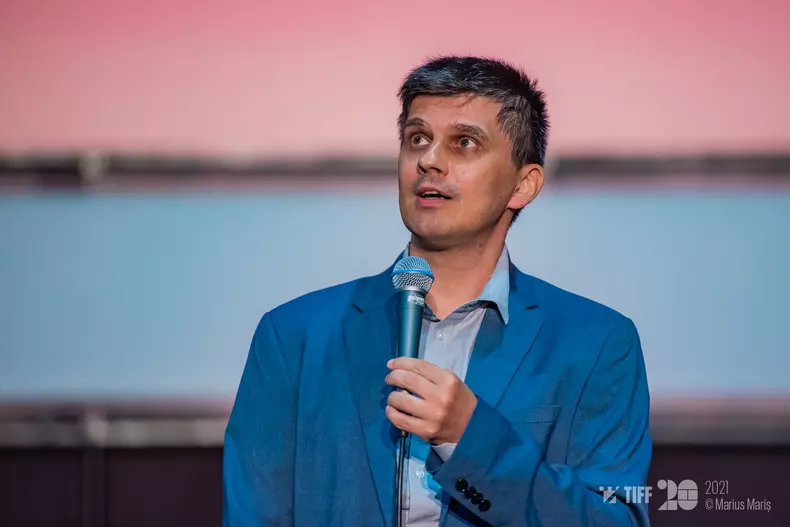 Florin_Piersic-Neidentificat_27-07-2021_TIFF_2021_Marius-Mariș_1434_WEB