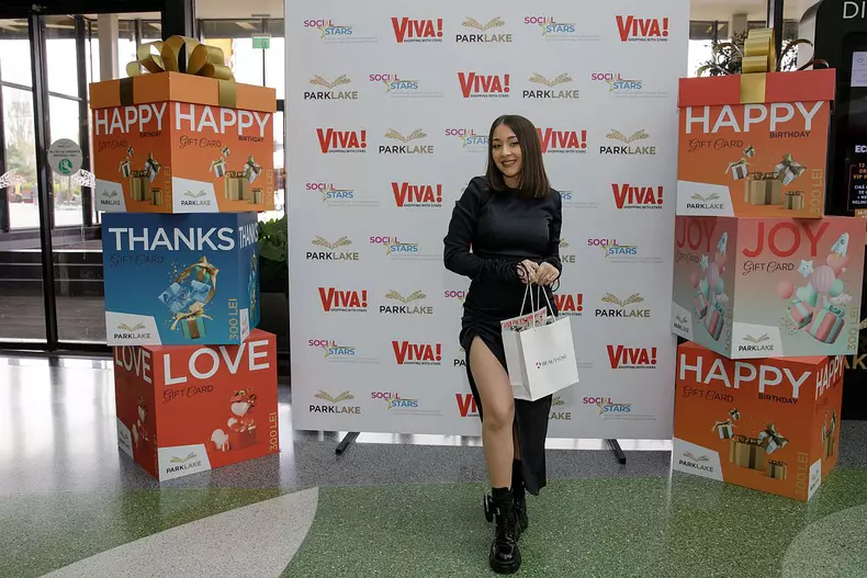 Viva-shopping-with-stars-13