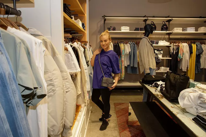 Viva-shopping-with-stars-17