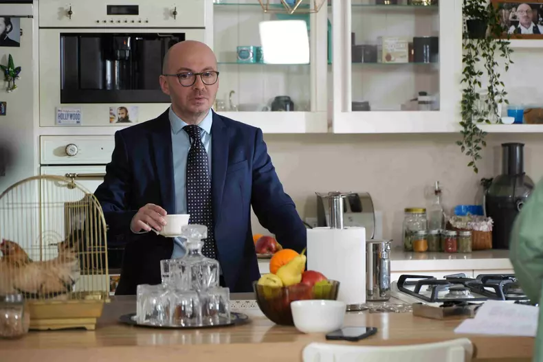 serial-claudiu-maier