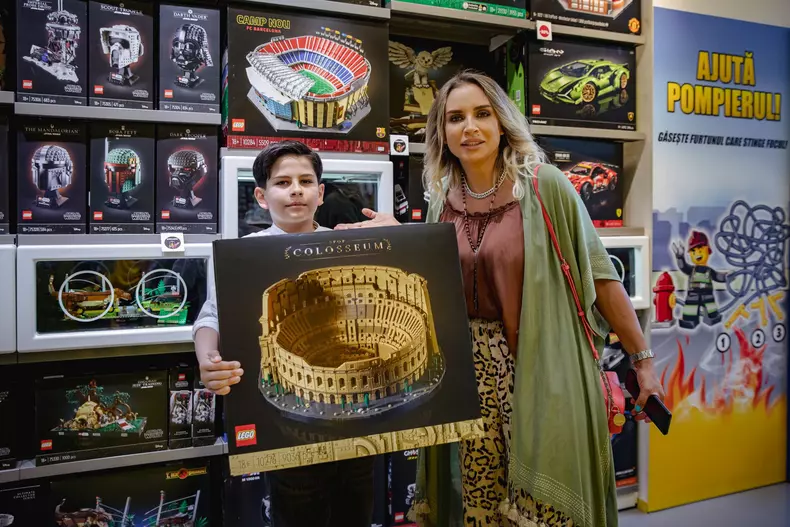 Adina-Halas-si-Serghei