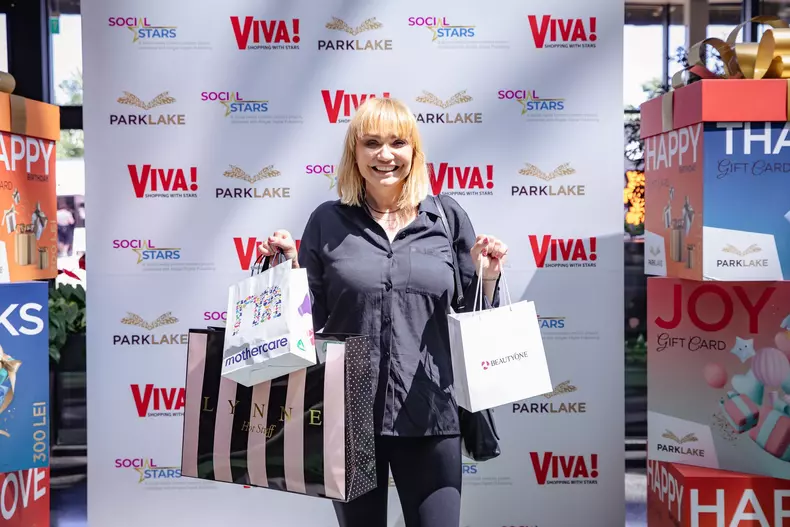 Cristina-Cioran-shopping