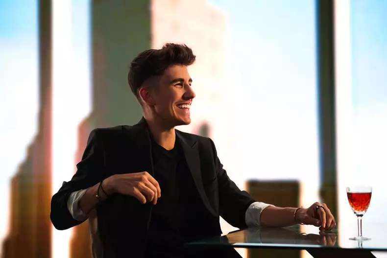 Sebastian Dobrincu milionar