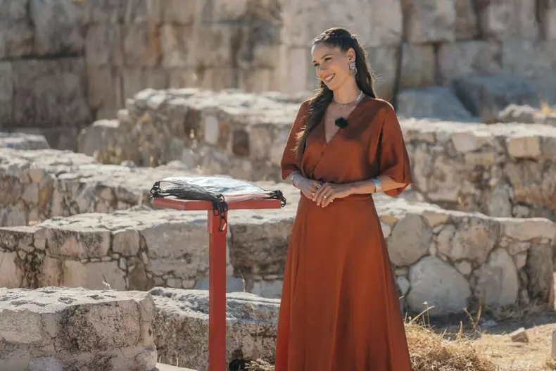 asia_express_irina_fodor_30845000