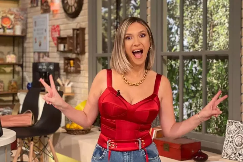 Planul-Adelei-Popescu-pentru-2022.-Ce-isi-doreste-sa-faca-in-noul-an-2