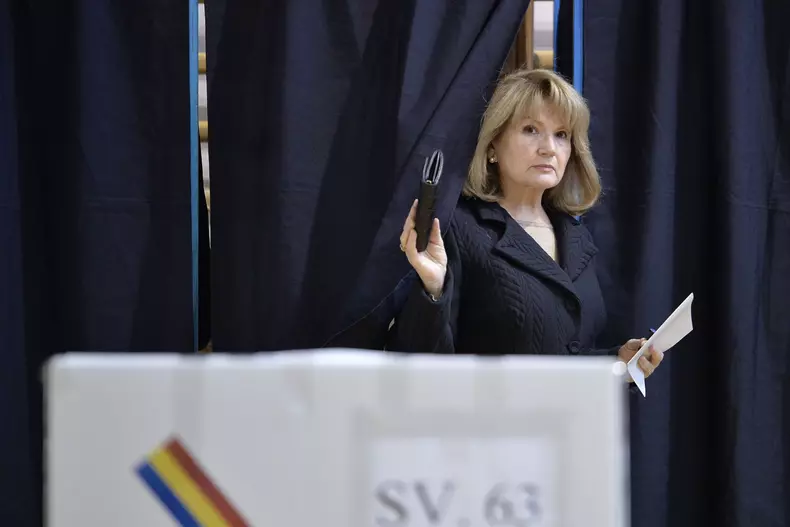 BUCURESTI - ALEGERI PREZIDENTIALE 2019 - AL DOILEA TUR - TRAIAN