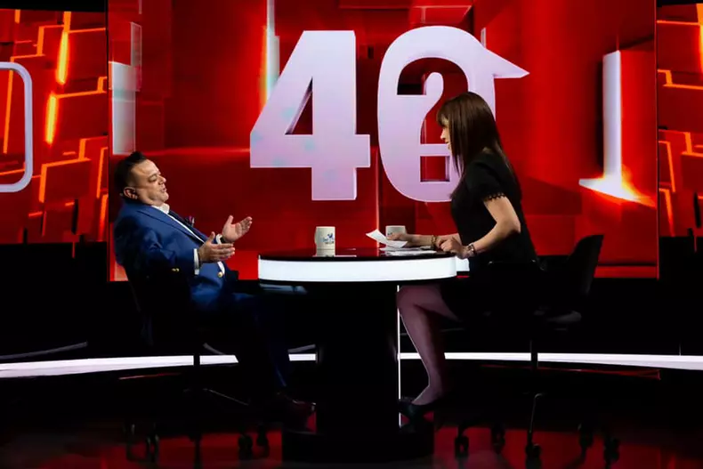 denise-rifai-si-adi-minune