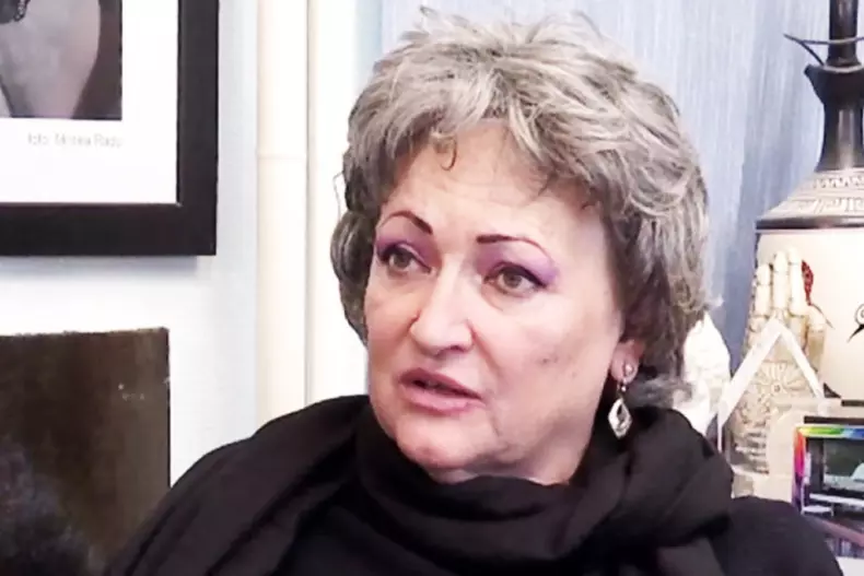 monica-pop-avertizeaza.-ce-masuri-nu-ar-trebui-sa-ia-guvernul-acum.-e-razboi-nu-e-singura-boala-de-pe-pamant-2-1024x683-1