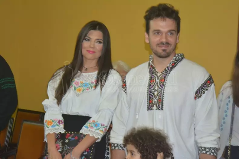 paula seling si sotul ei