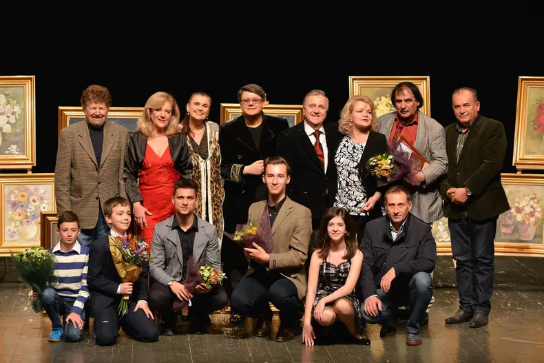 36261014_1842960252665177_7151286342167560192_n