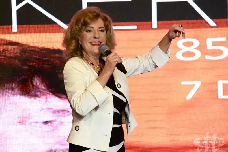 60337289_846443515718315_7353346621955899392_n