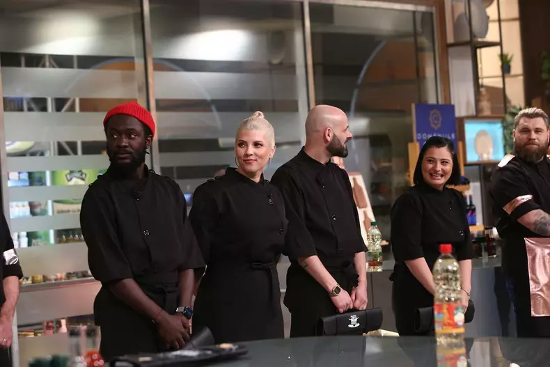 madalina-cretan-sotia-lui-nosfe-chefi-la-cutite-1