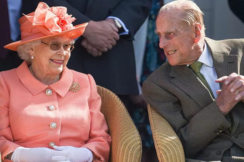 regina elisabeta si printul philip cuplu