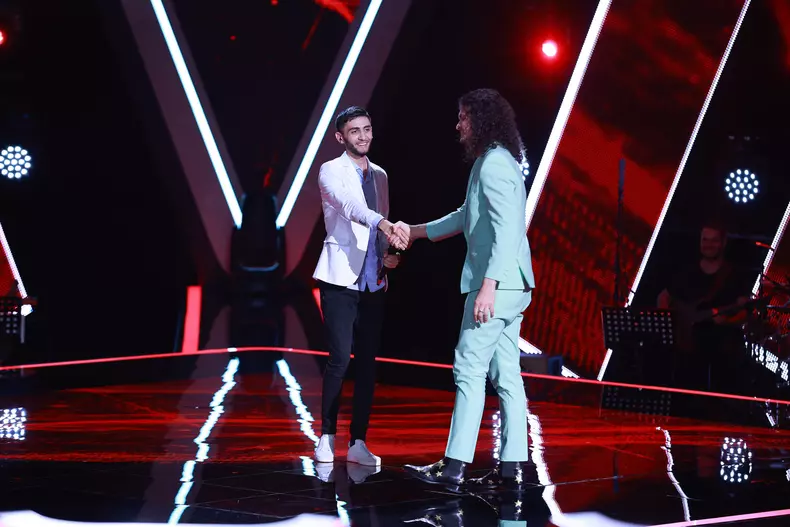 castigatorul-vocea-romaniei-iulian-nunuca-copilarie-11