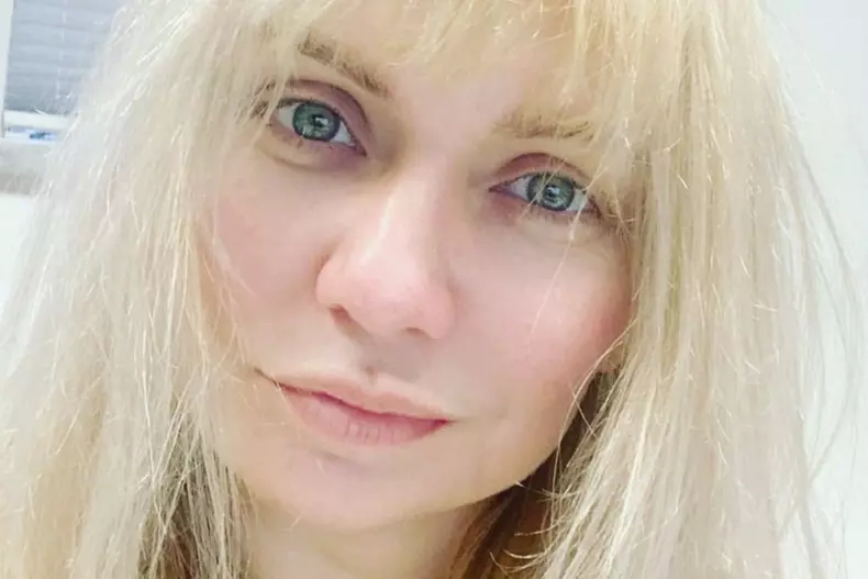 cristina-cioran-a-nascut-prematur-si-e-devastata_-rugati-va-pentru-fiica-mea-1