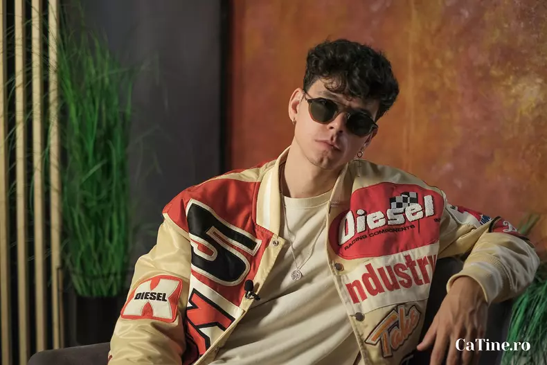 interviu-catine-la-masculin-cu-emilian