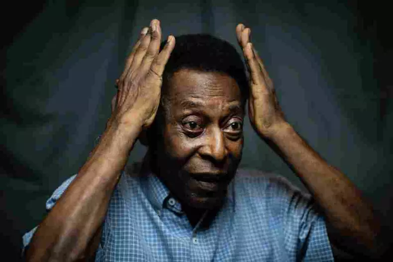 pele a murit