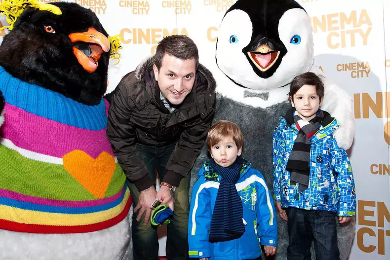 copiii-lui-andi-moisescu-s-au-facut-mari.-ce-frumosi-sunt-david-si-luca-2