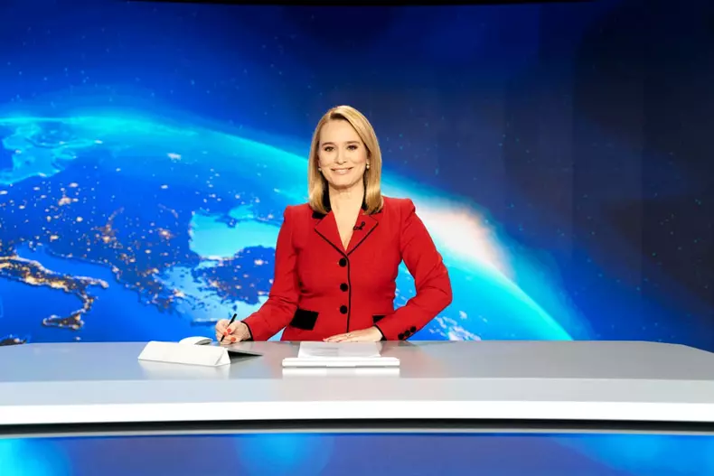 andreea esca prezentatoare