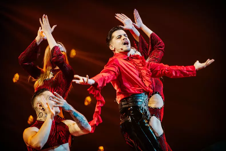 wrs-moment-inedit-de-coregrafie-in-prima-repetitie-oficiala-a-romaniei-la-eurovision-2022-1