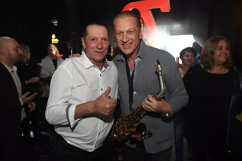 77252567_2579479885502038_3436793758941708288_n