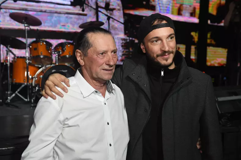 78495919_2579479498835410_7739685248127991808_n