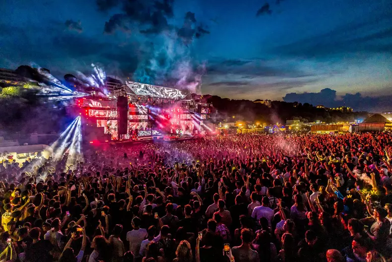 neversea2023_0706_212950-0702_alivecoverage-ctl