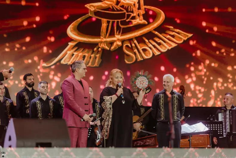 365432469_887535669404081_4713969454150791672_n