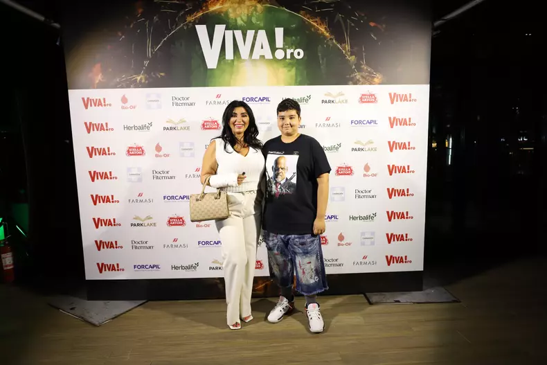 adriana-bahmuteanu-2