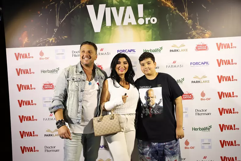 adriana-bahmuteanu-3-2