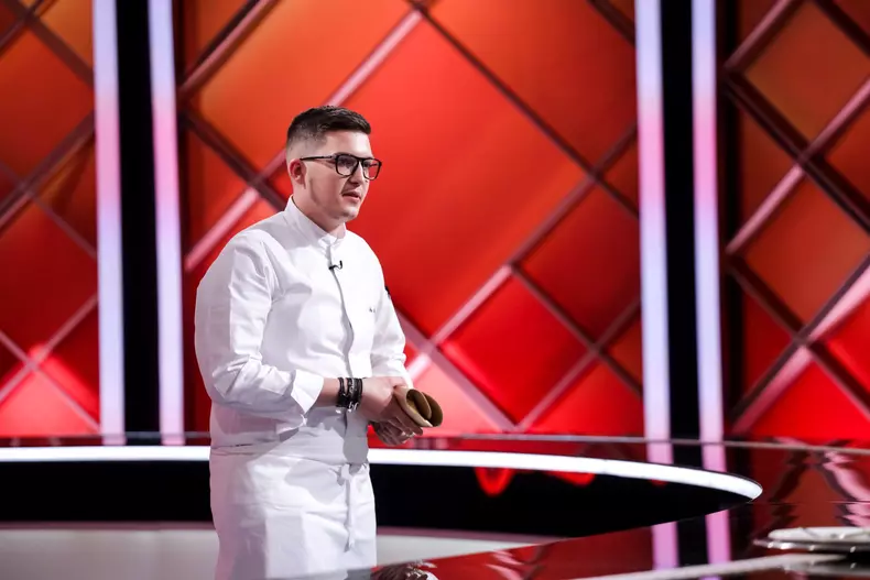 Alex Mihoc cutitul de aur al lui Scarlatescu_5