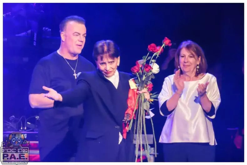 fb_img_1700087624997