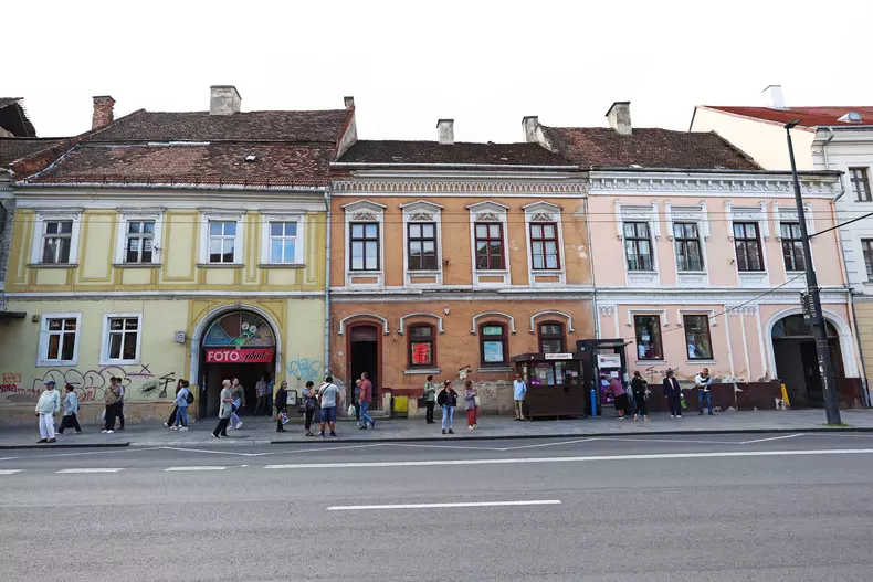 Daily life in Cluj, the city on the border of Romania and Hungary