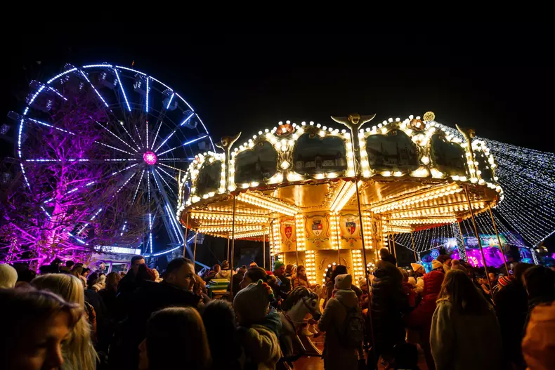 CLUJ-NAPOCA - TARG DE CRACIUN