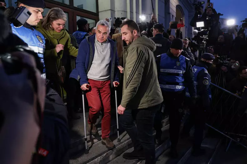 Calin Georgescu la iesirea de la audieri (9)