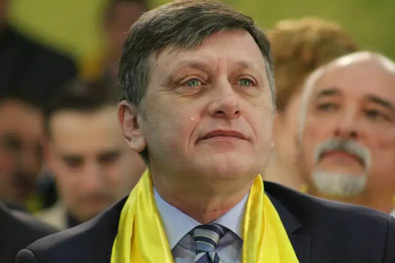crin antonescu 1